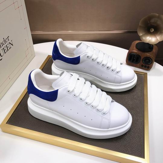 Alexander McQueen 9