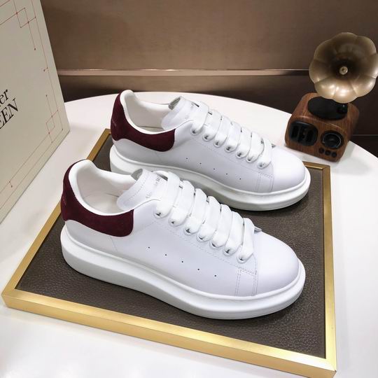 Alexander McQueen 10