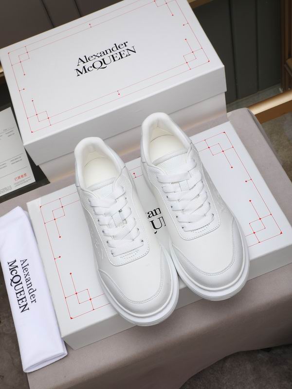 Alexander McQueen 41