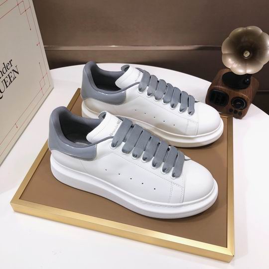 Alexander McQueen 34