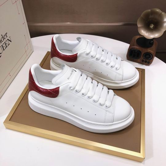 Alexander McQueen 31