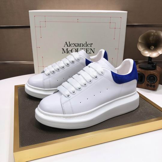Alexander McQueen 9