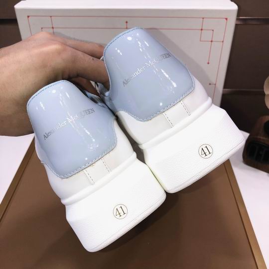 Alexander McQueen 35