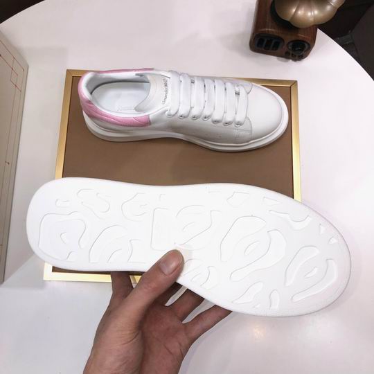 Alexander McQueen 32