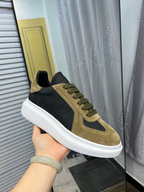 Alexander McQueen 28