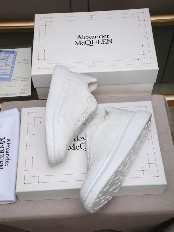 Alexander McQueen 41