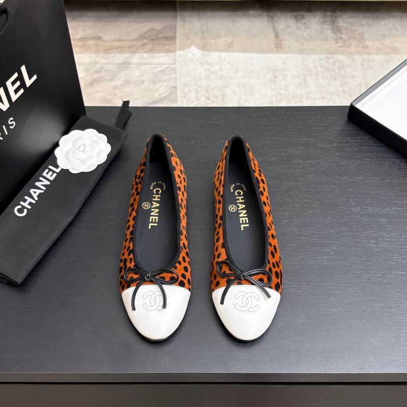 🥿 Chanel Flats 4