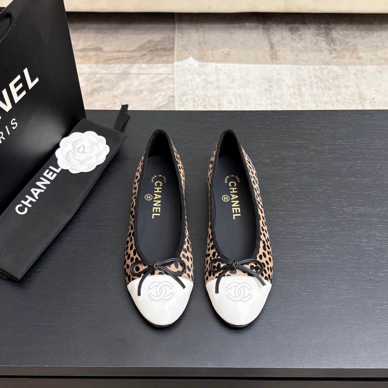 🥿 Chanel Flats 3