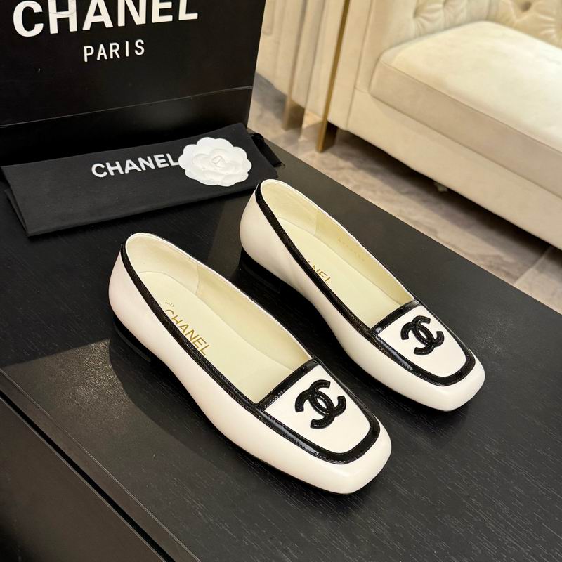 🥿 Chanel Flats 9