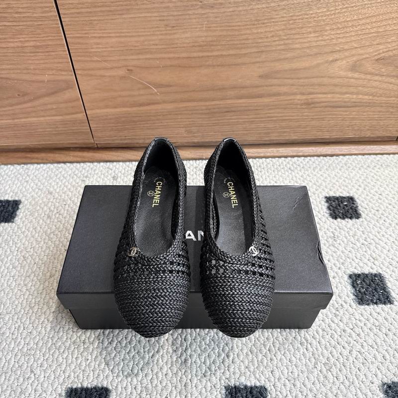 🥿 Chanel Flats 11
