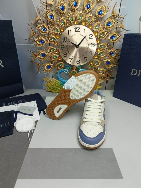 Dior Sneakers 1