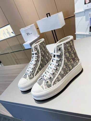 Dior Sneakers 8