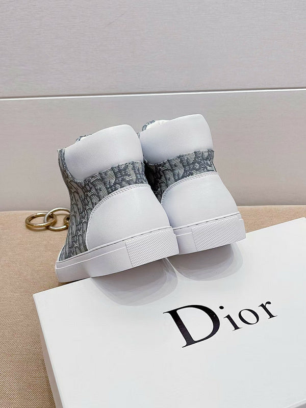 Dior Sneakers 12