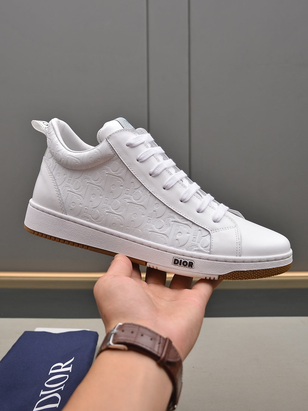 Dior Sneakers 14
