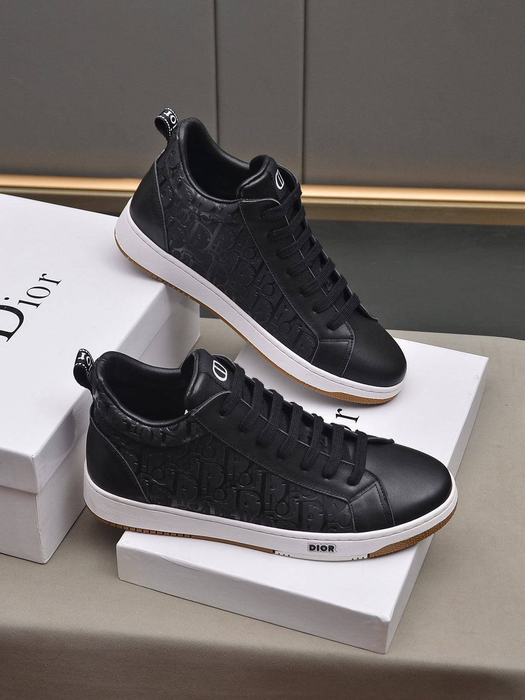 Dior Sneakers 13