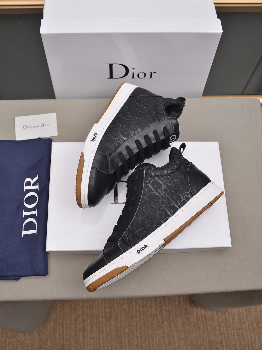 Dior Sneakers 13