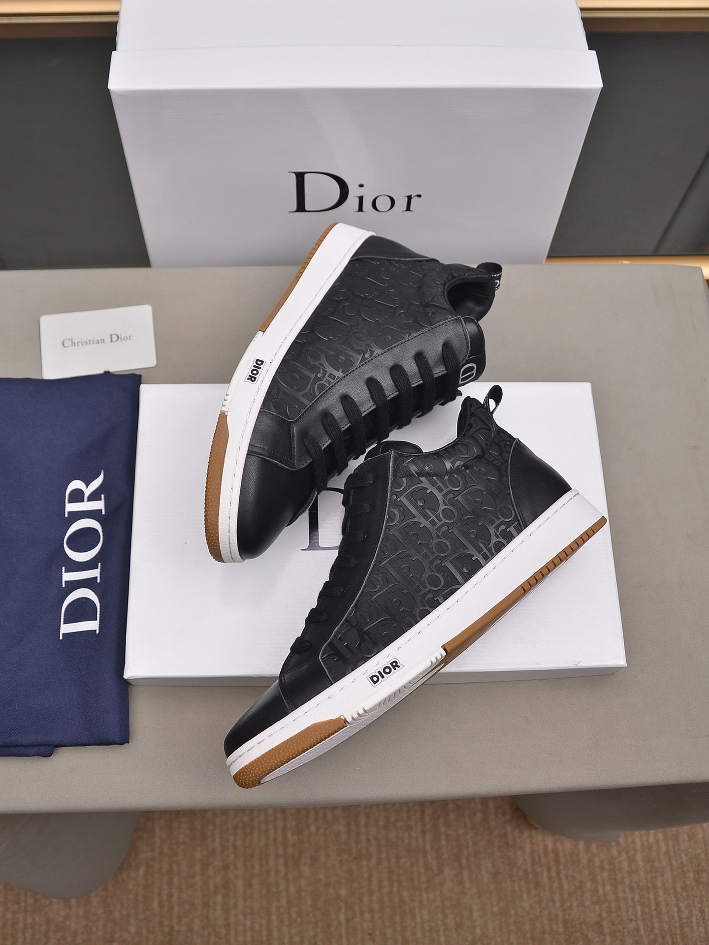 Dior Sneakers 13