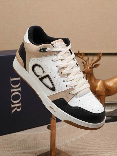 Dior Sneakers 18