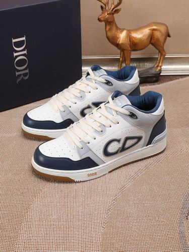 Dior Sneakers 17