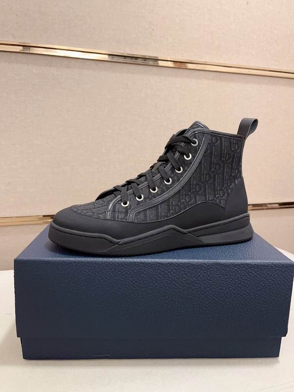 Dior Sneakers 22