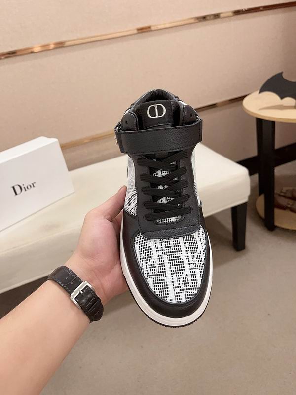 Dior Sneakers 26
