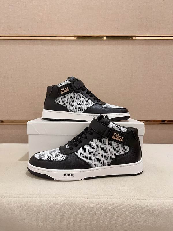 Dior Sneakers 26