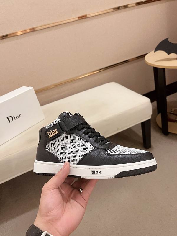 Dior Sneakers 26