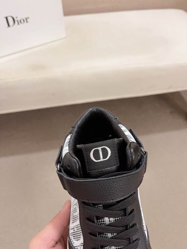 Dior Sneakers 26