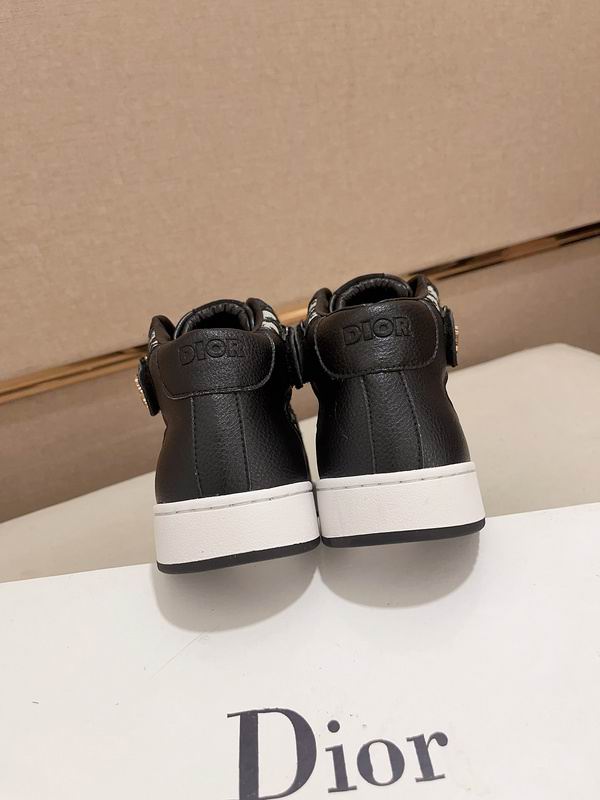 Dior Sneakers 26