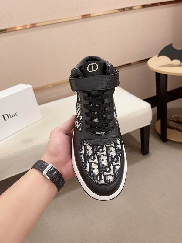 Dior Sneakers 24