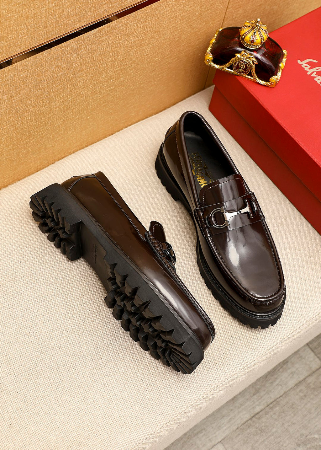 Ferragamo 5