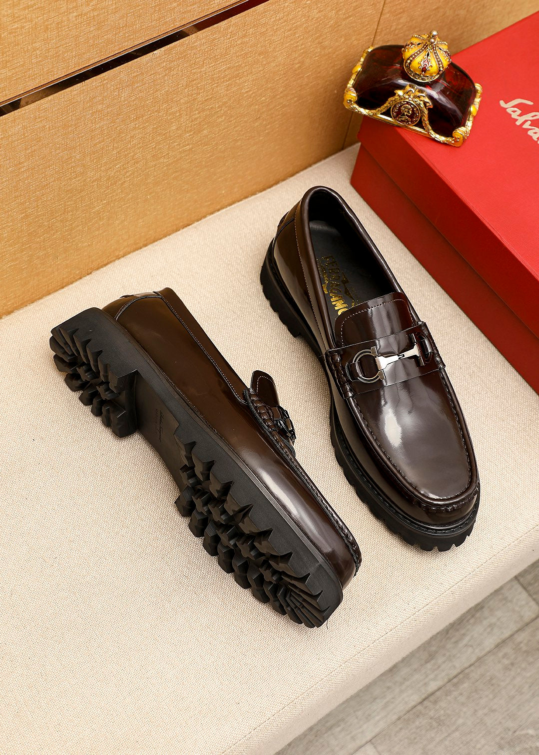 Ferragamo 5