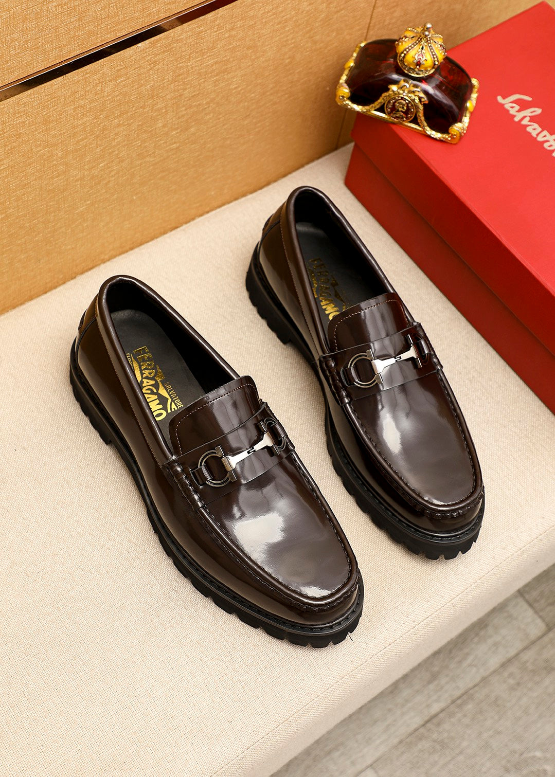 Ferragamo 5
