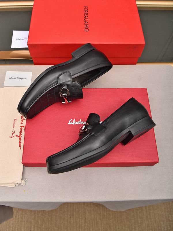 Ferragamo 11