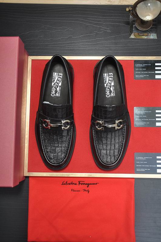 Ferragamo 13