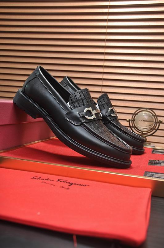 Ferragamo 13
