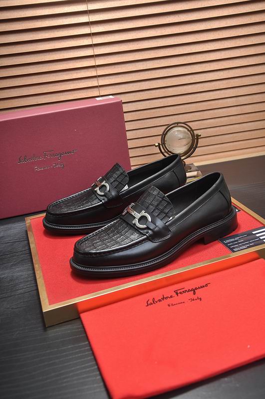 Ferragamo 13