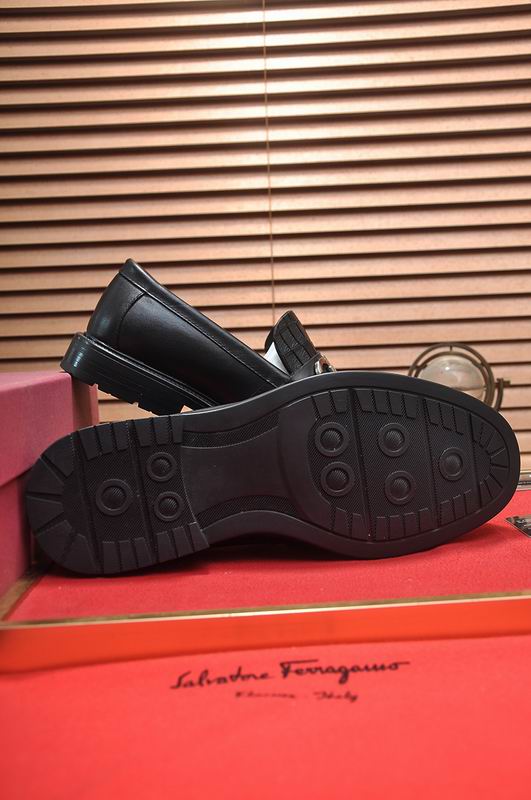 Ferragamo 13