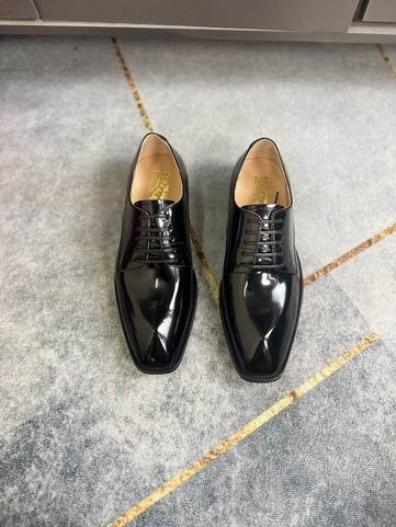 Ferragamo 13