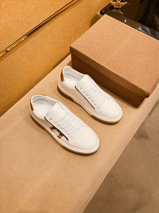 Ferragamo Sneakers 4