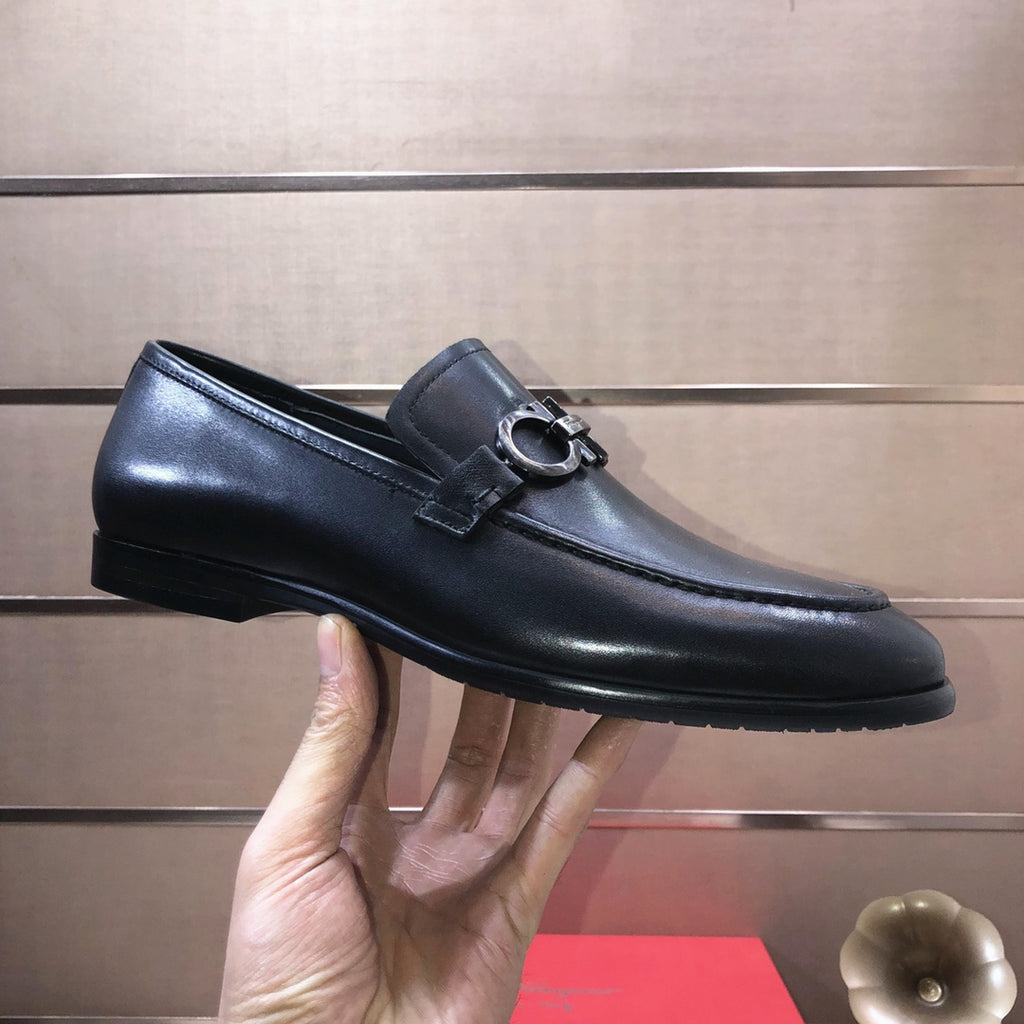 Ferragamo 16