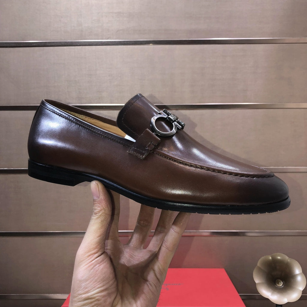 Ferragamo 16