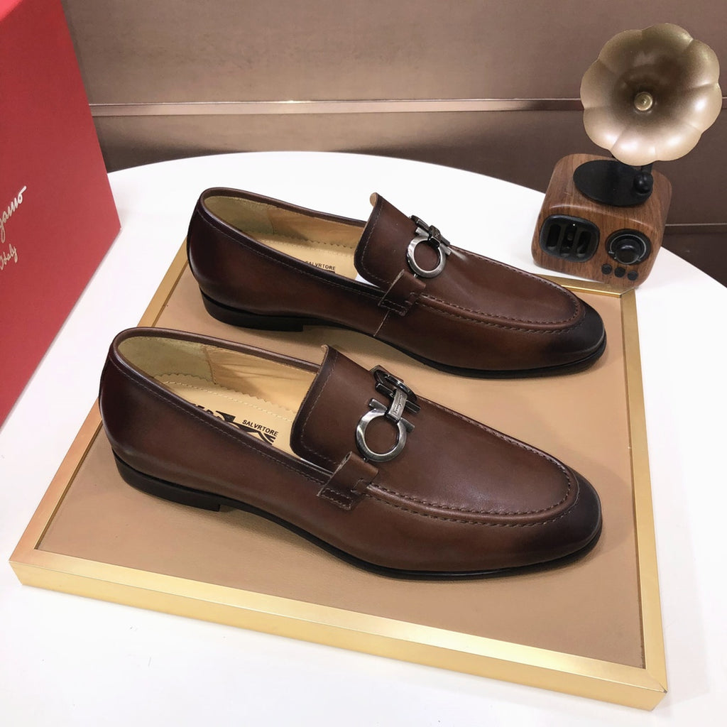Ferragamo 16