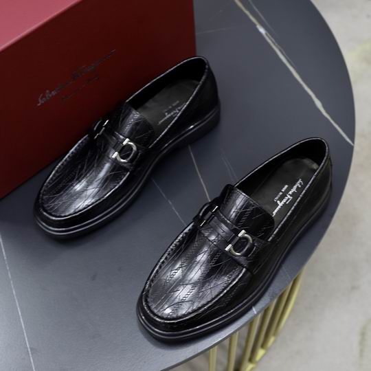 Ferragamo 17