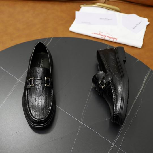 Ferragamo 17