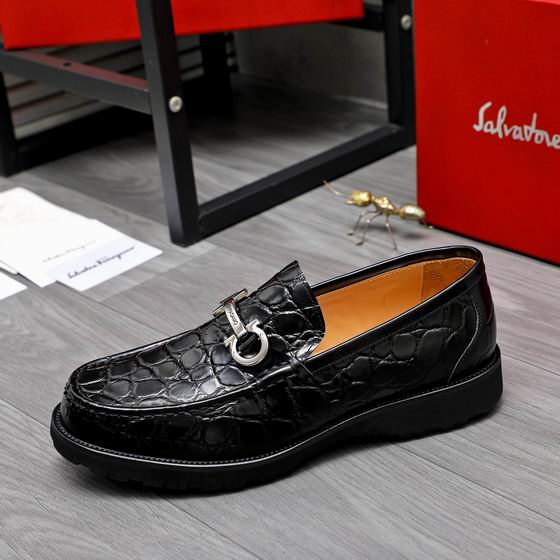 Ferragamo 18