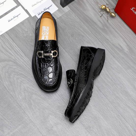 Ferragamo 18