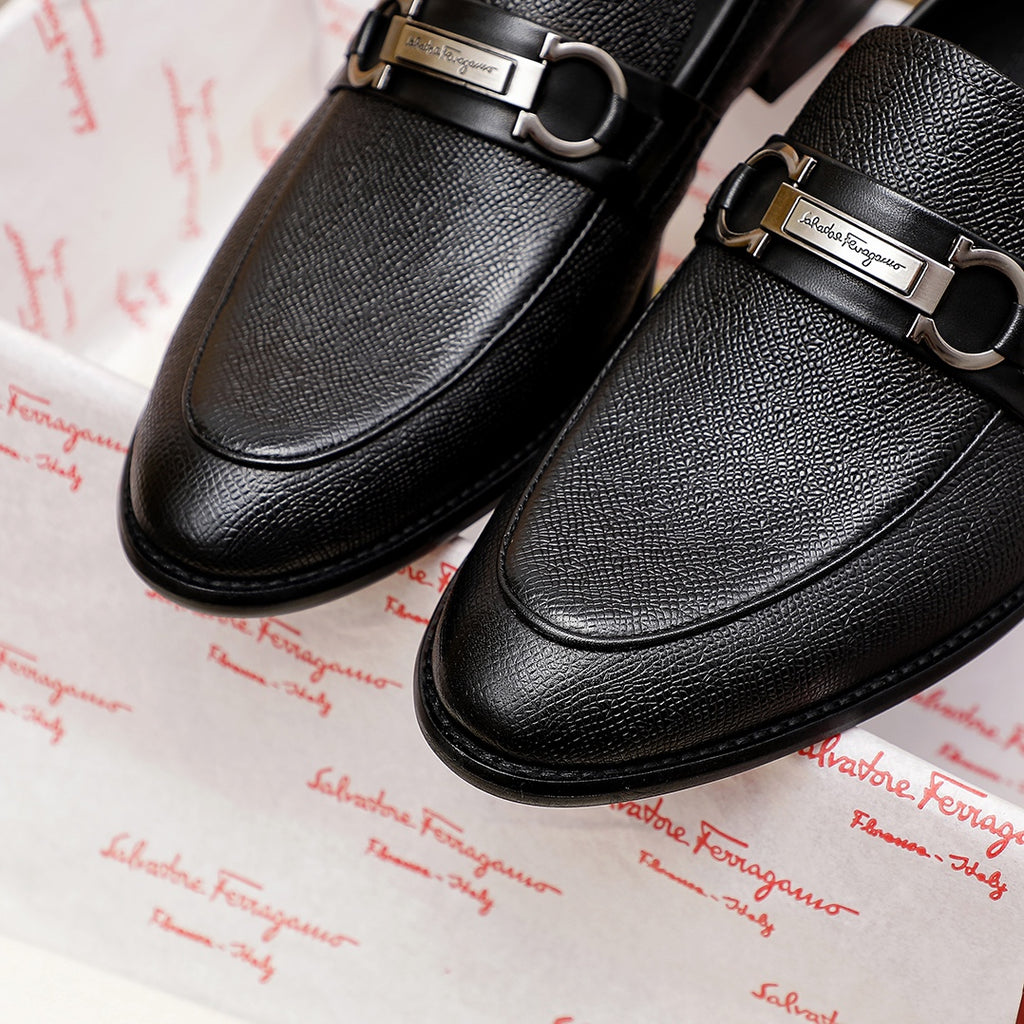 Ferragamo 19