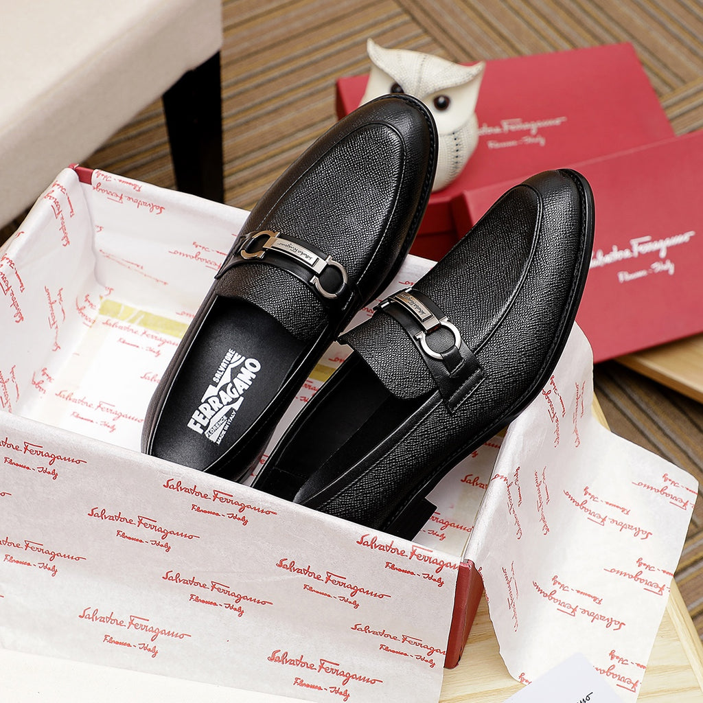 Ferragamo 19