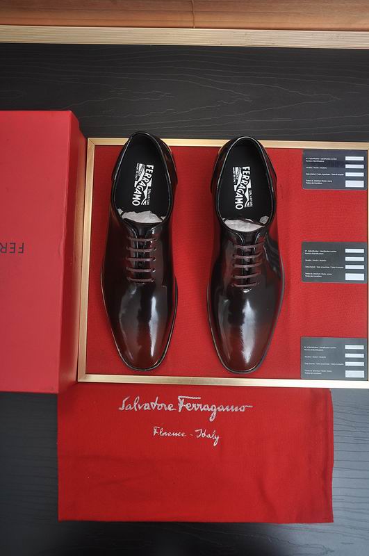 Ferragamo 21